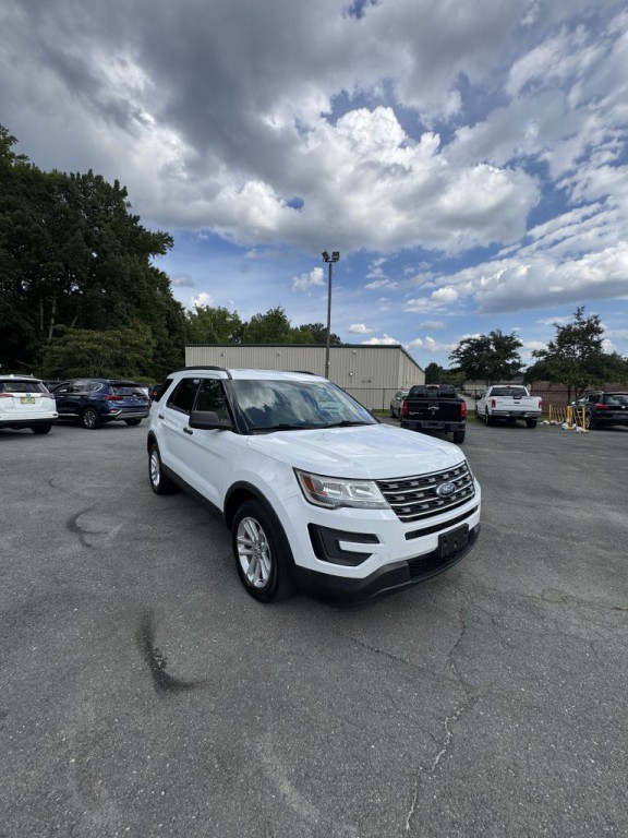 2017 Ford Explorer Image 7