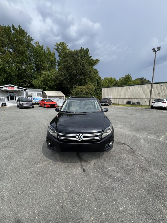 2012 Volkswagen Tiguan Image 8