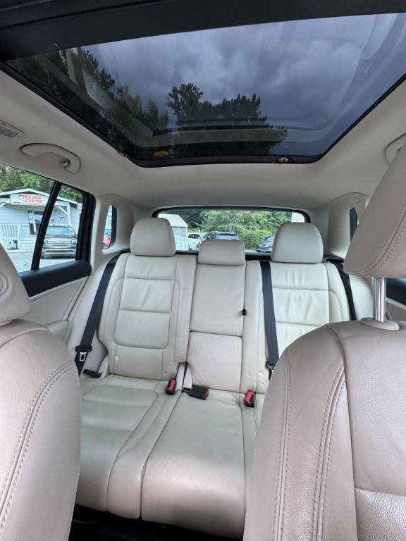 2012 Volkswagen Tiguan Image 19