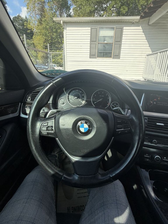 2016 BMW 5 Series Image 13