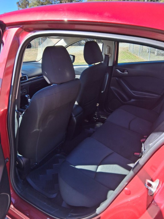 2015 Mazda Mazda3 Image 10