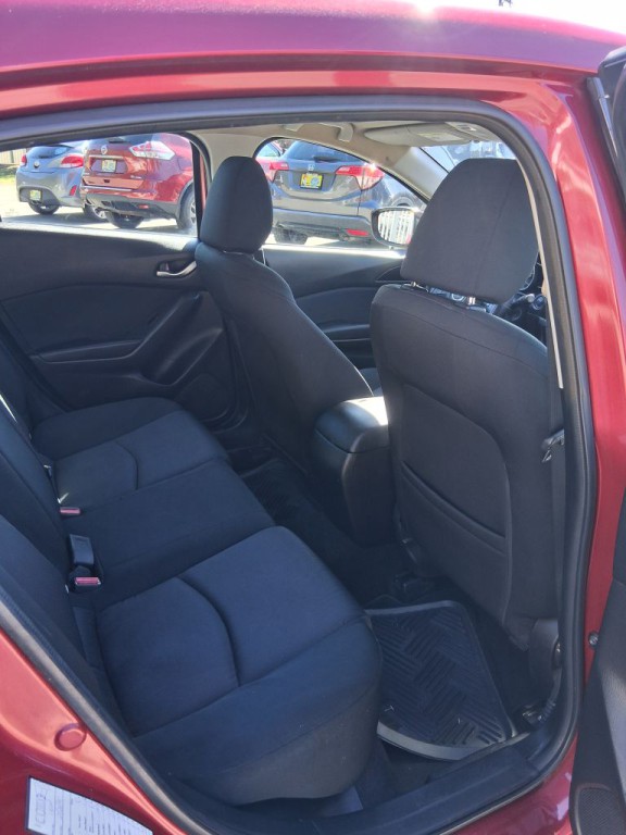 2015 Mazda Mazda3 Image 12