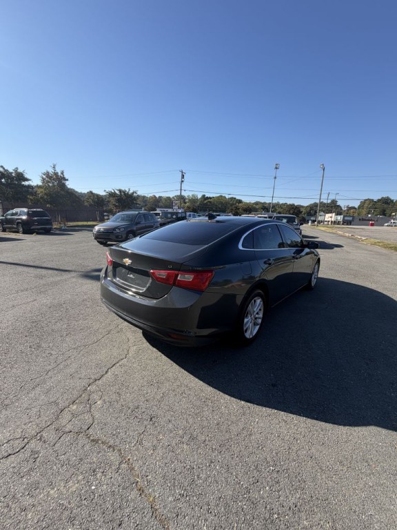 2016 Chevrolet Malibu Image 5