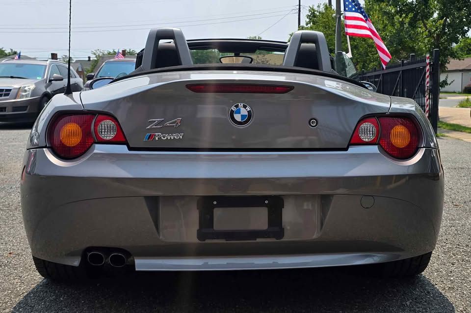 2003 BMW Z4 Image 7