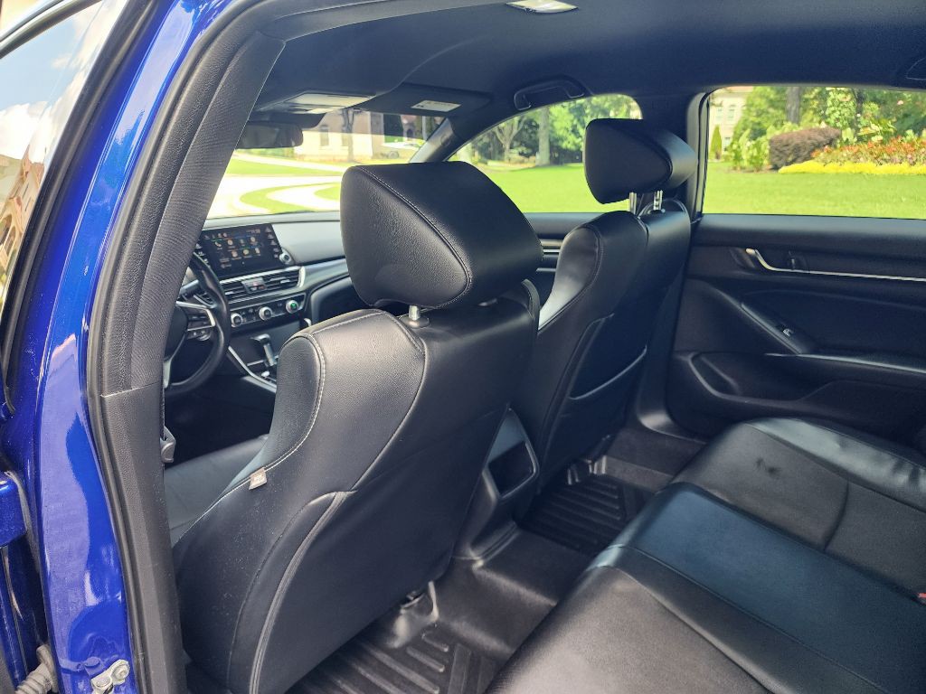 2018 Honda Accord Image 14