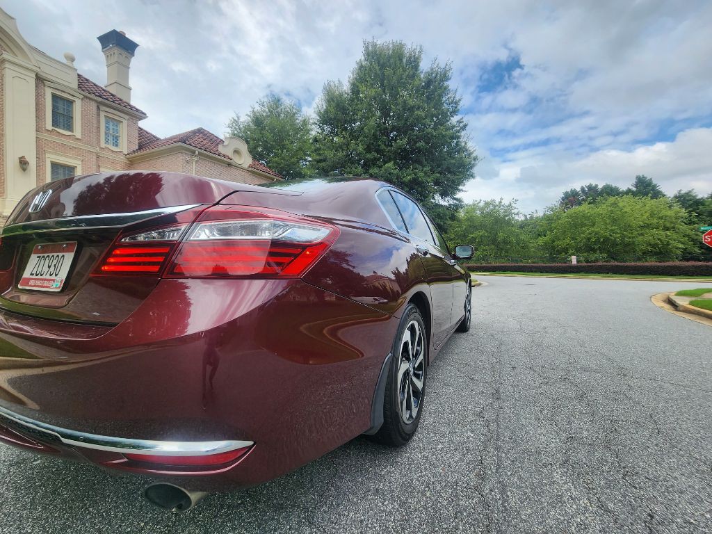 2016 Honda Accord Image 4