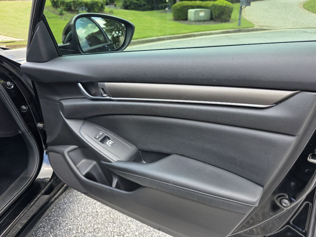2021 Honda Accord Image 20