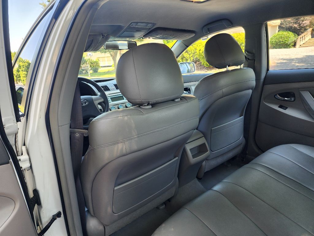 2009 Toyota Camry Image 14