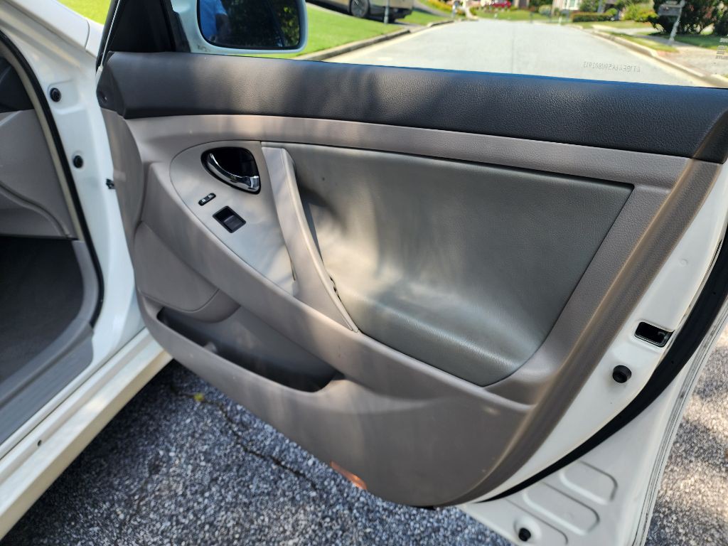 2009 Toyota Camry Image 20
