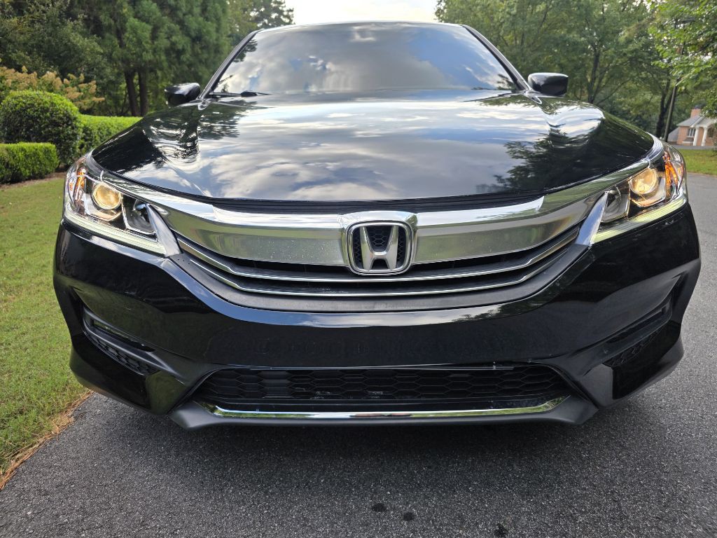 2016 Honda Accord Image 8