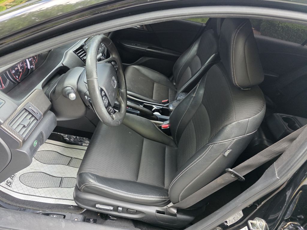 2016 Honda Accord Image 11