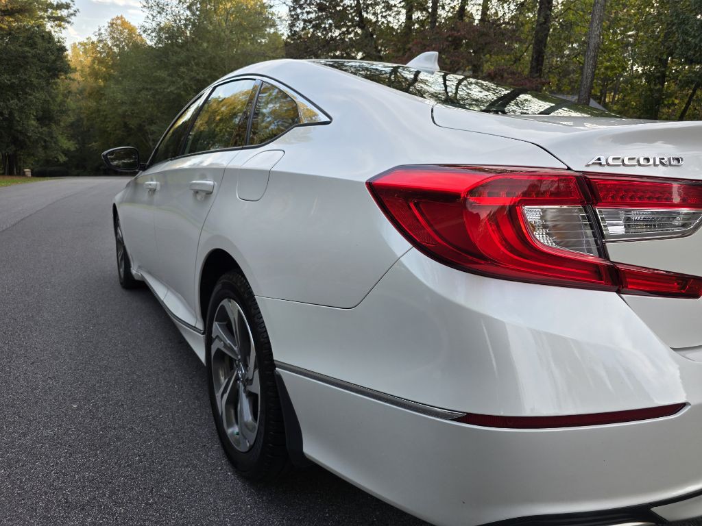 2018 Honda Accord Image 4