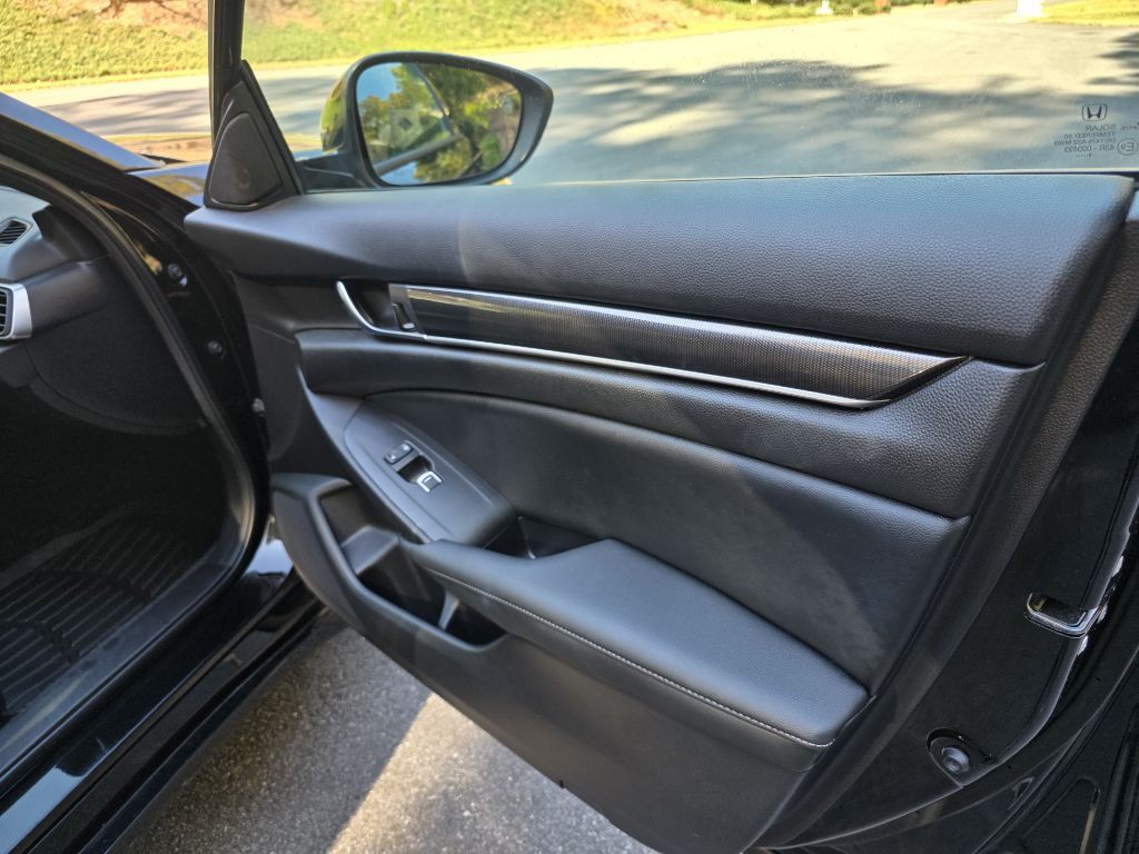 2021 Honda Accord Image 21