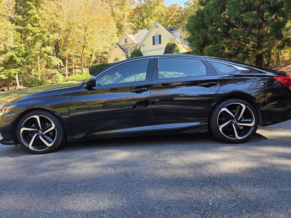 2021 Honda Accord Image 2