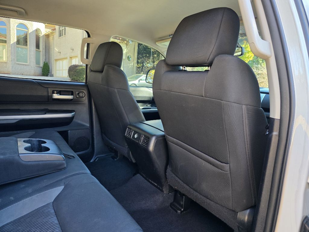 2014 Toyota Tundra Image 21