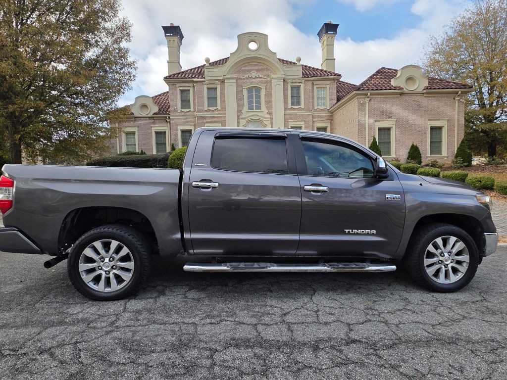 2016 Toyota Tundra Image 1