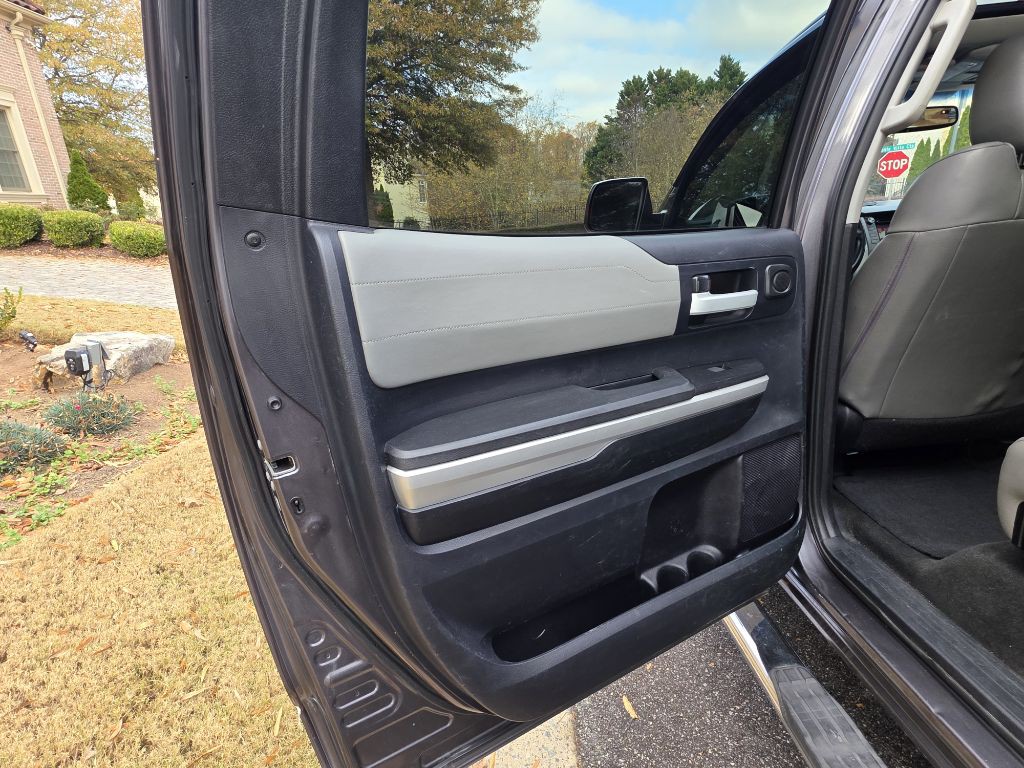 2016 Toyota Tundra Image 14