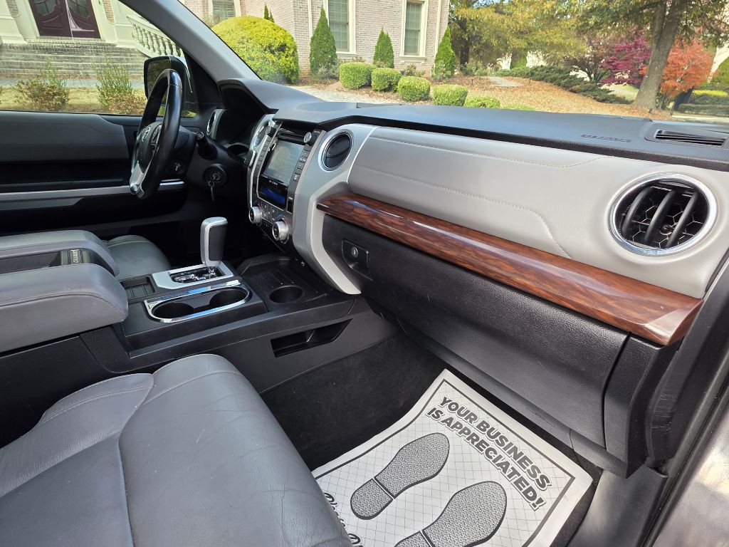 2016 Toyota Tundra Image 23