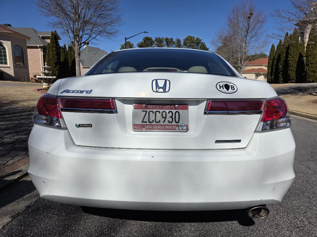 2011 Honda Accord Image 4