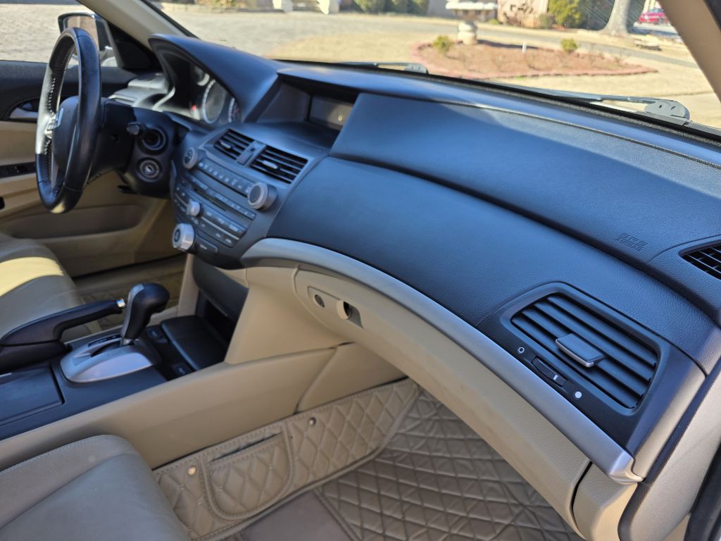 2011 Honda Accord Image 20