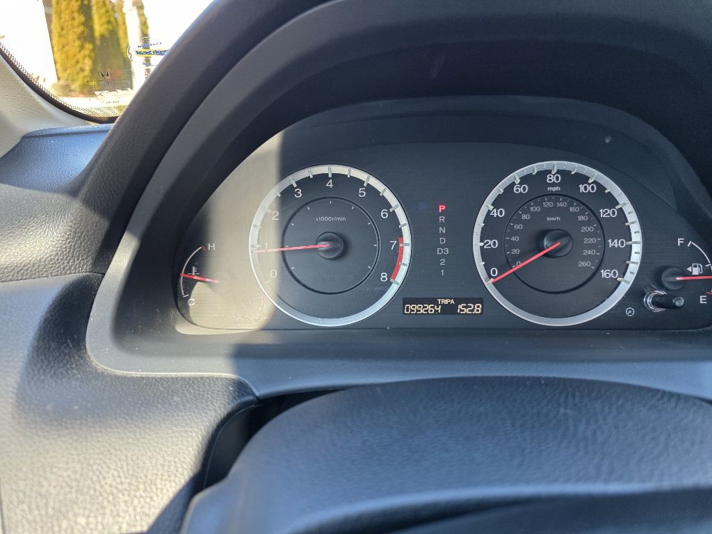 2011 Honda Accord Image 23