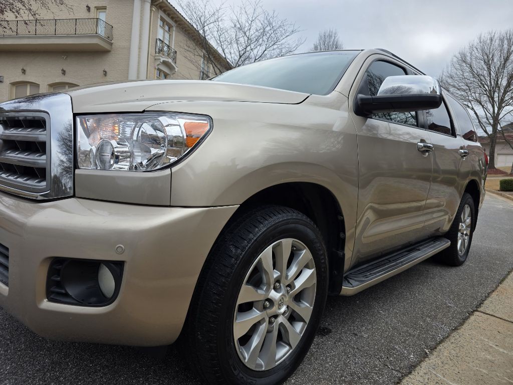 2008 Toyota Sequoia Image 4