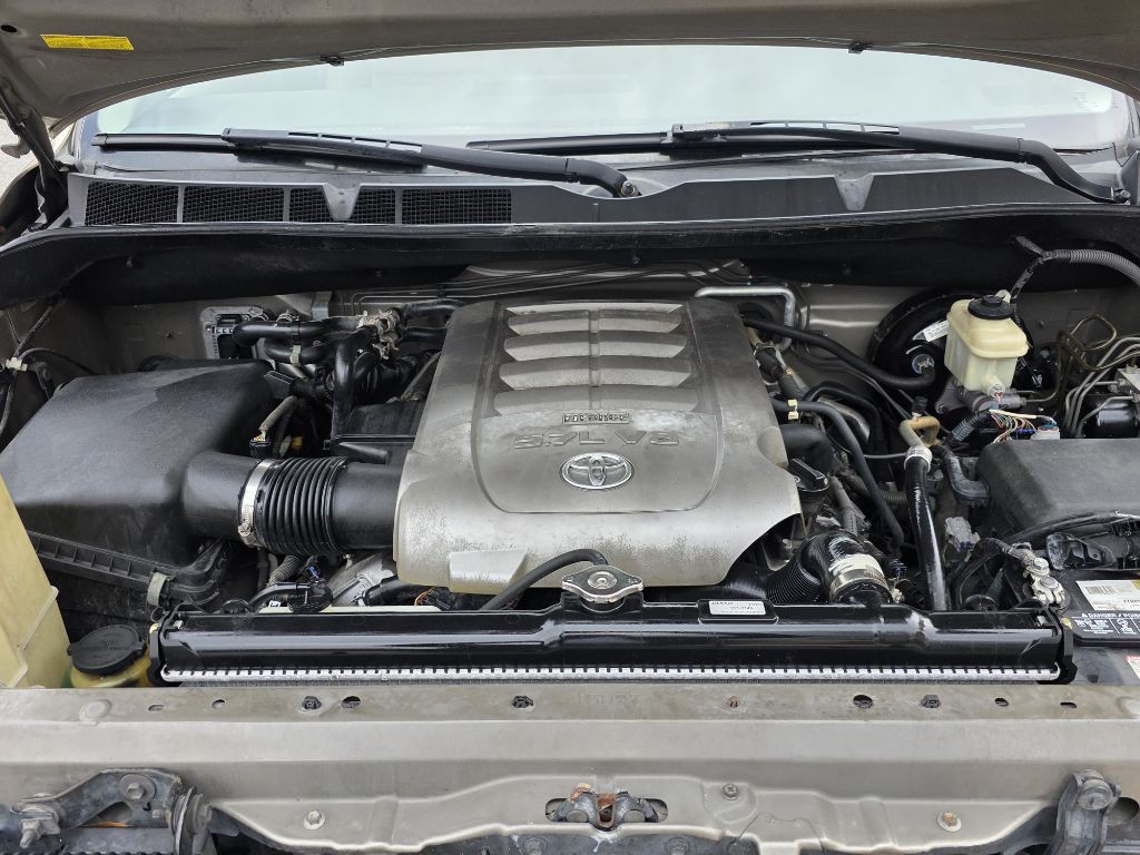 2008 Toyota Sequoia Image 25