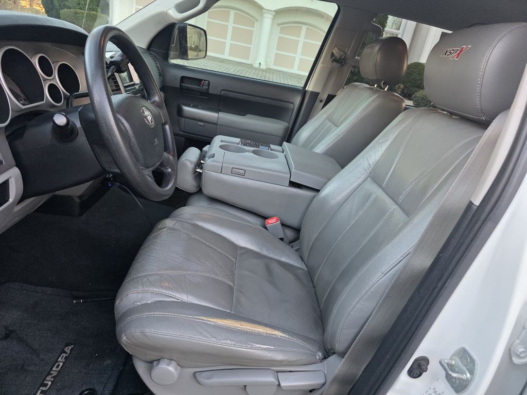 2013 Toyota Tundra Image 27