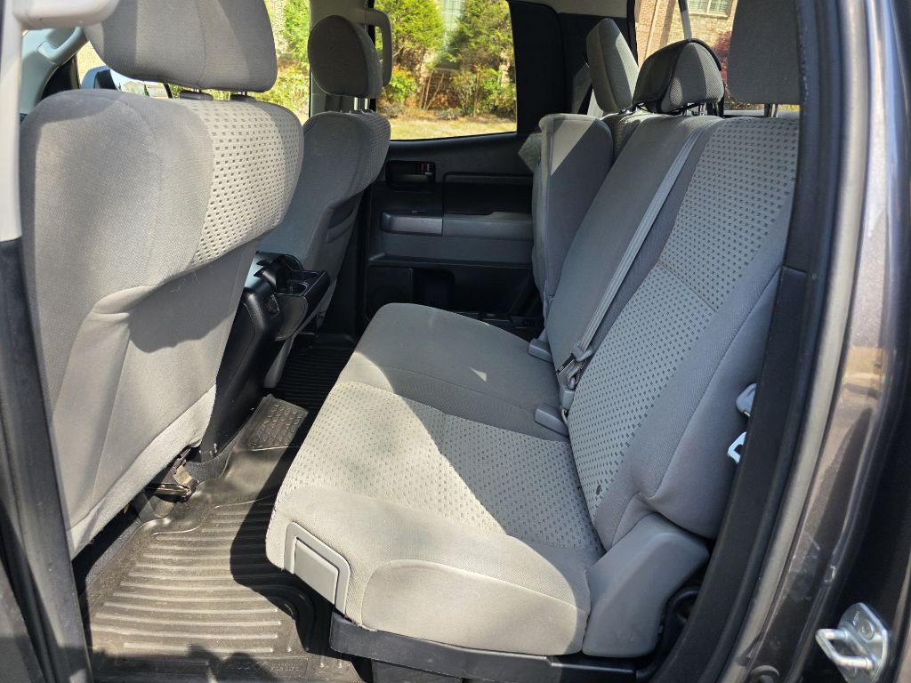 2012 Toyota Tundra Image 15