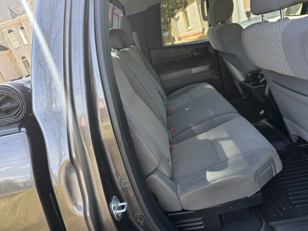 2012 Toyota Tundra Image 17