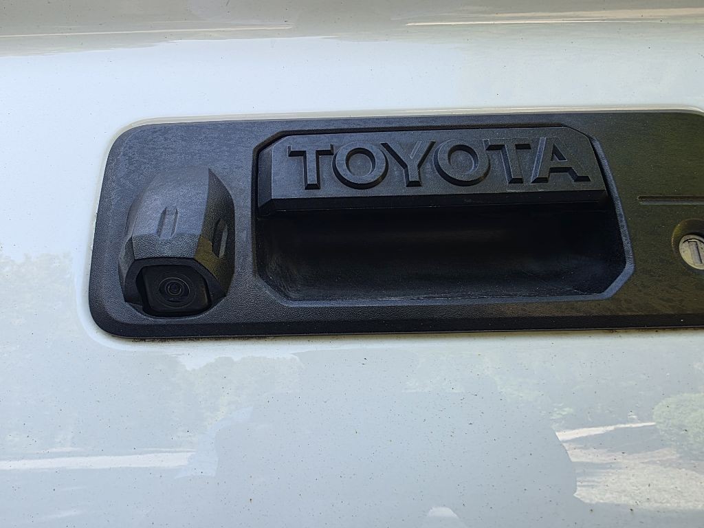 2017 Toyota Tundra Image 5