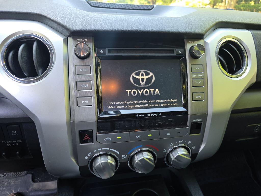 2017 Toyota Tundra Image 28