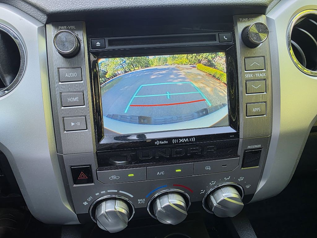 2017 Toyota Tundra Image 30