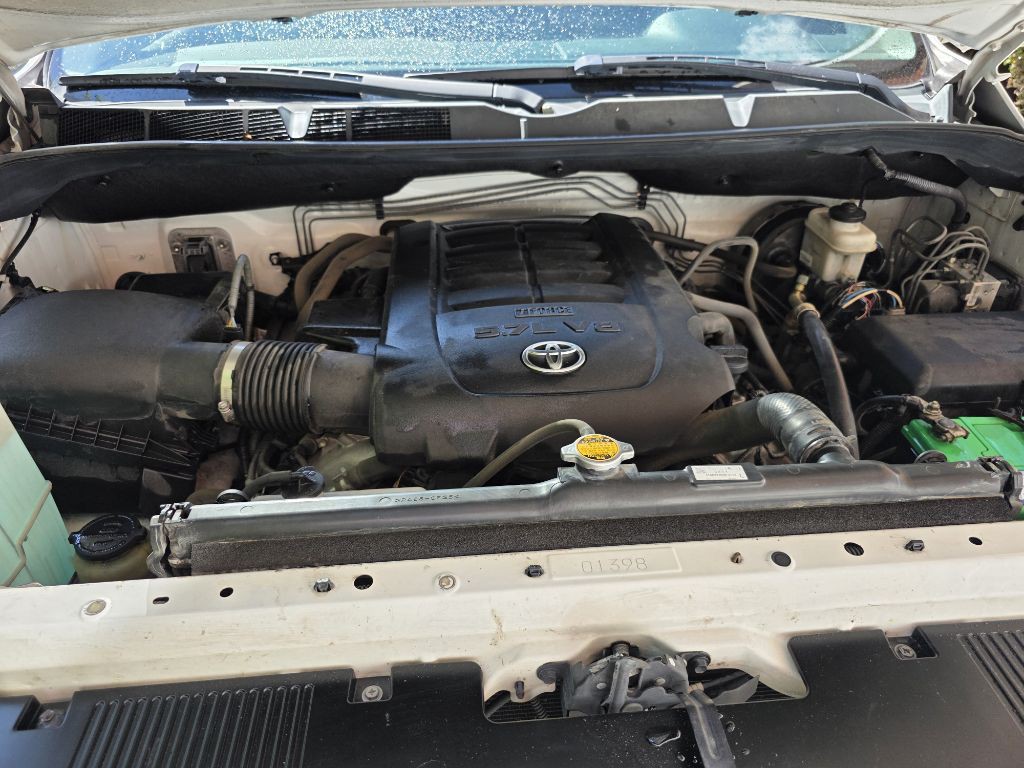 2017 Toyota Tundra Image 36