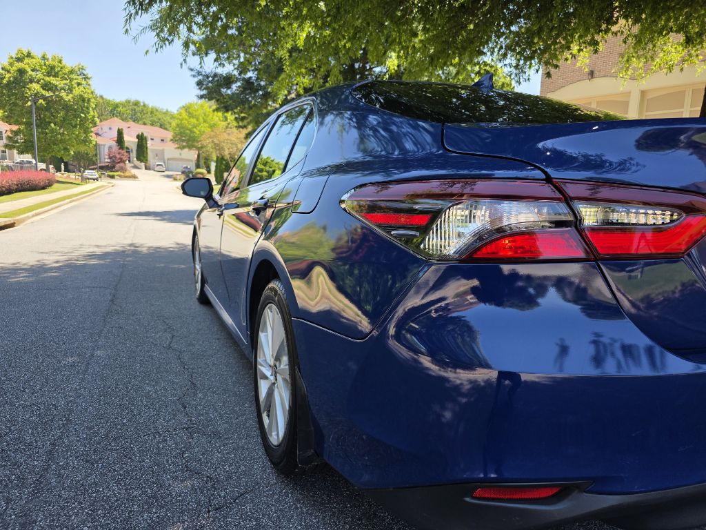 2023 Toyota Camry Image 3