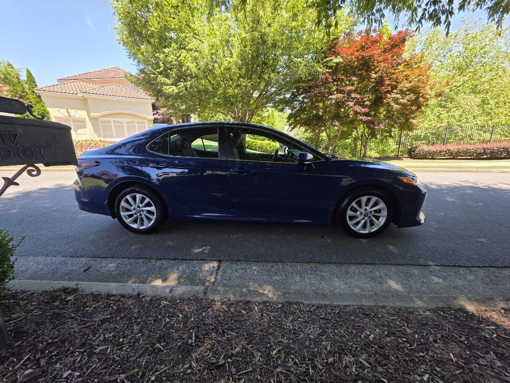 2023 Toyota Camry Image 6