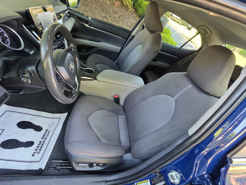 2023 Toyota Camry Image 12