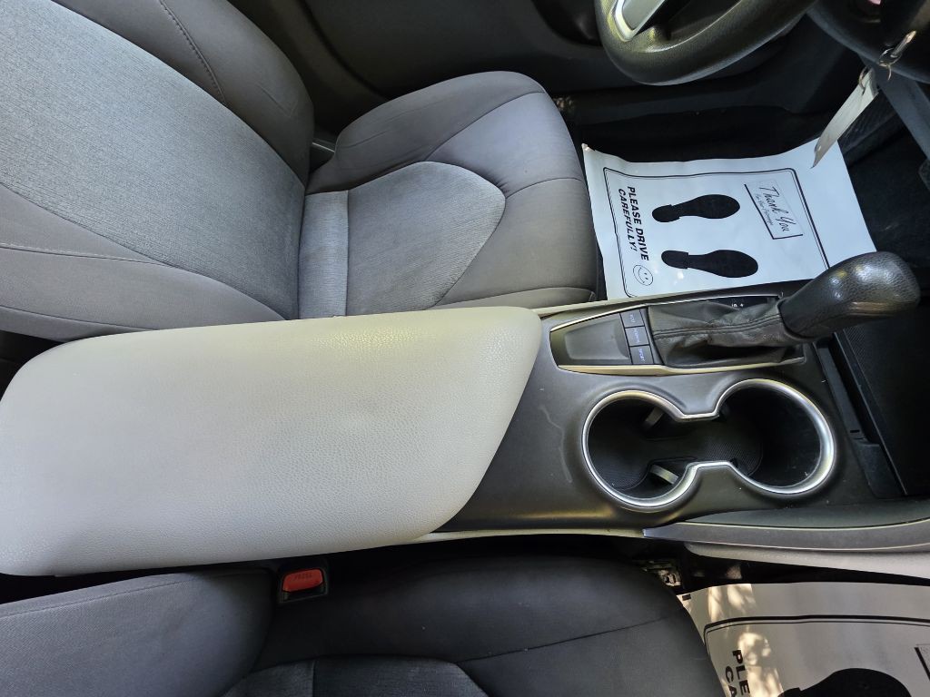 2023 Toyota Camry Image 20