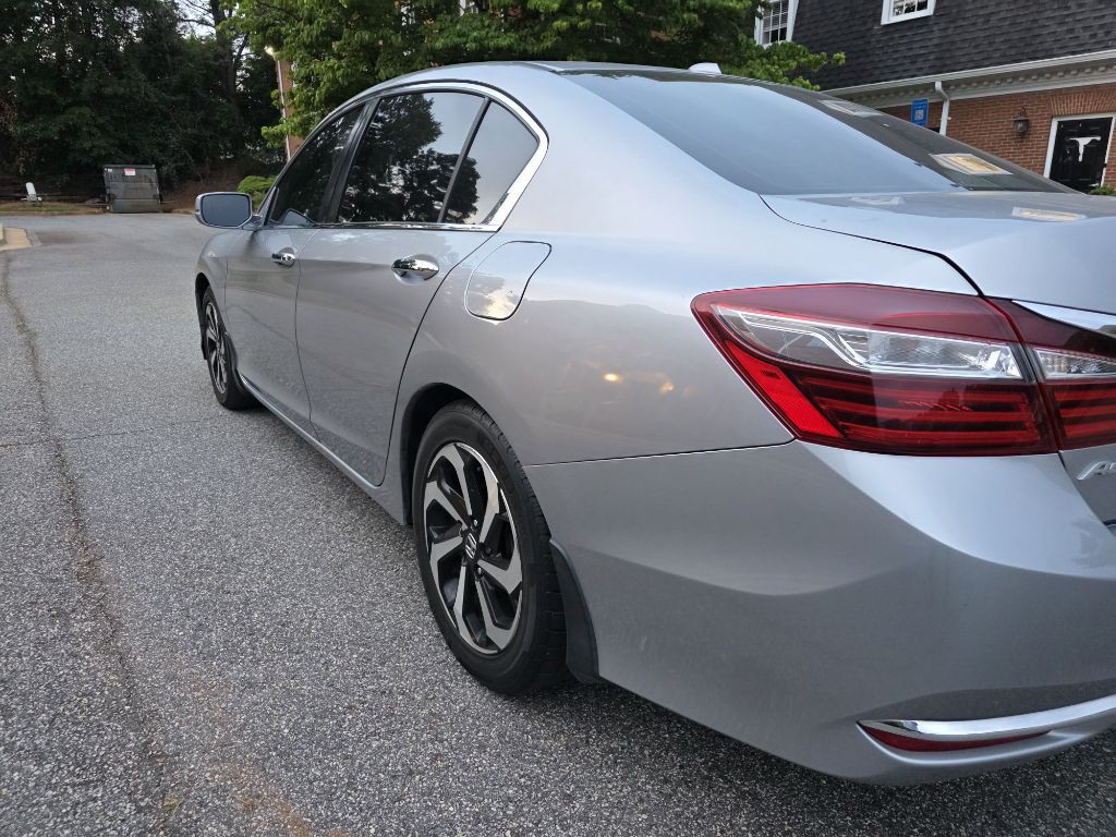 2016 Honda Accord Image 3