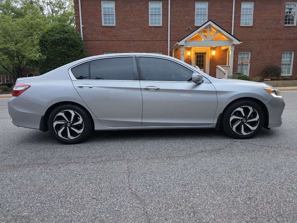 2016 Honda Accord Image 6