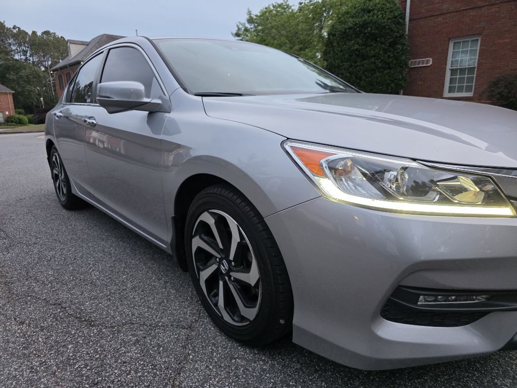2016 Honda Accord Image 7
