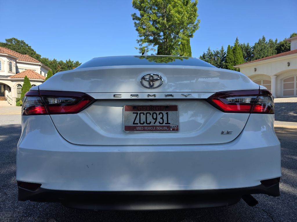 2023 Toyota Camry Image 3