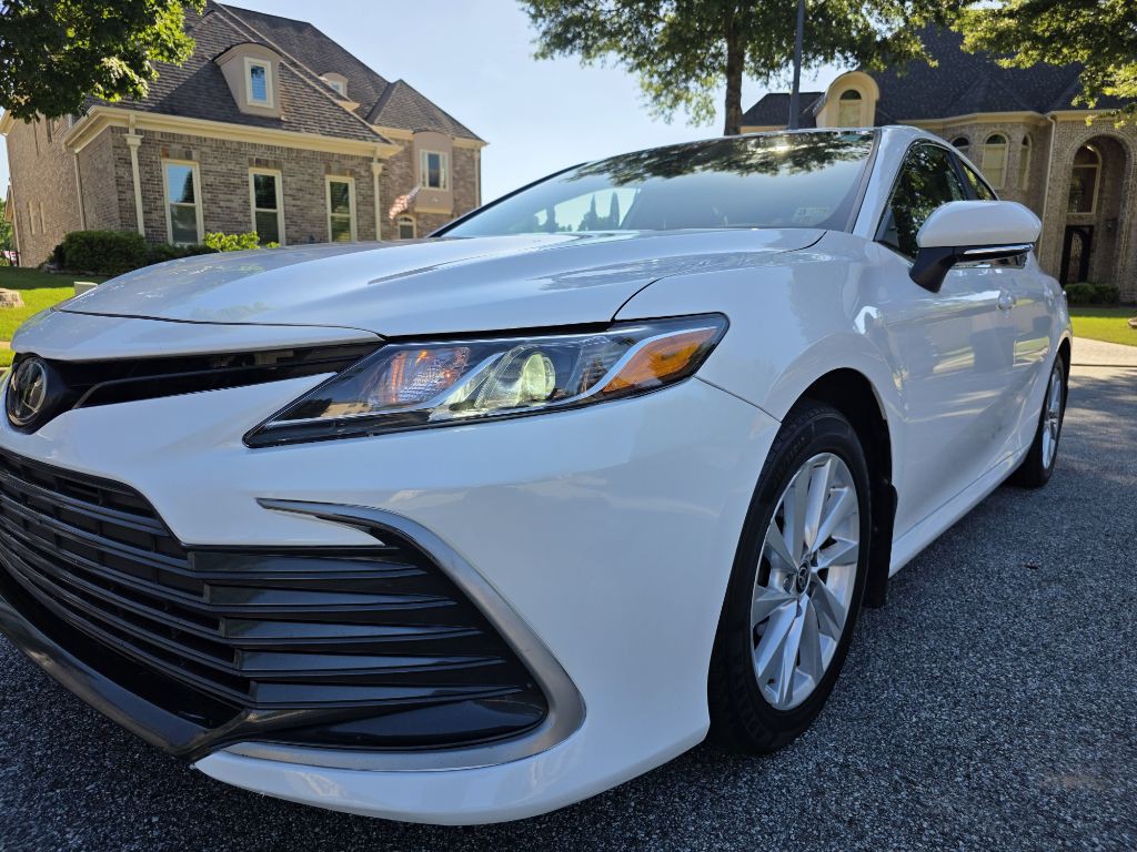 2023 Toyota Camry Image 9