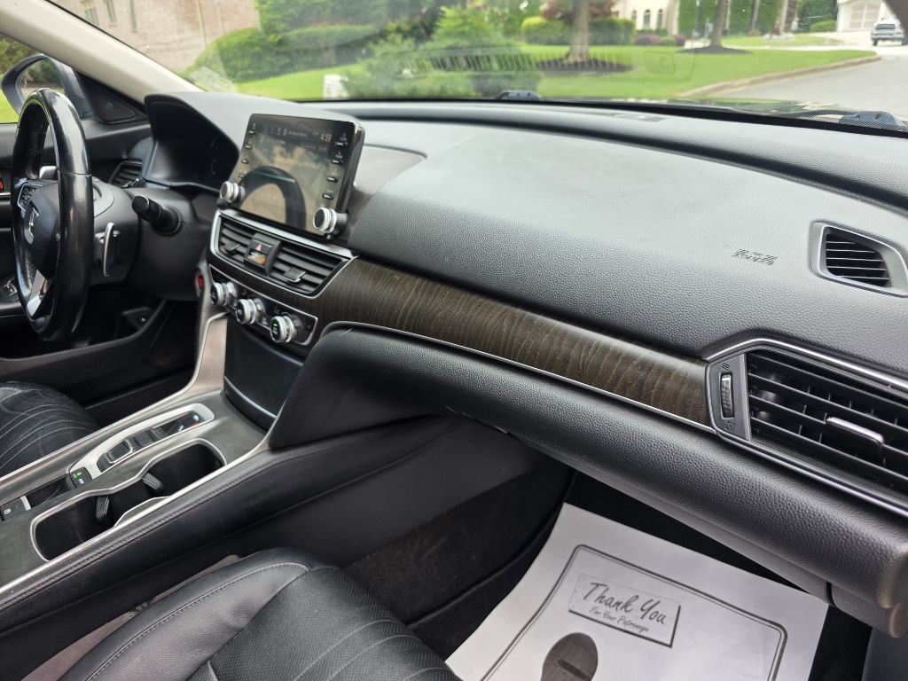 2018 Honda Accord Image 19