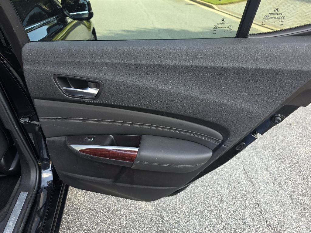 2015 Acura TL Image 17