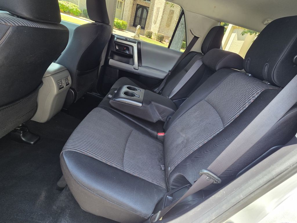 2012 Toyota 4Runner Image 12