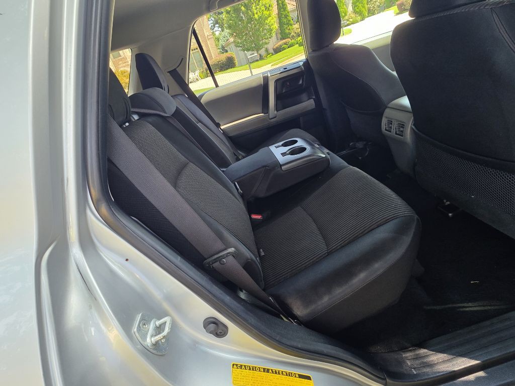2012 Toyota 4Runner Image 16