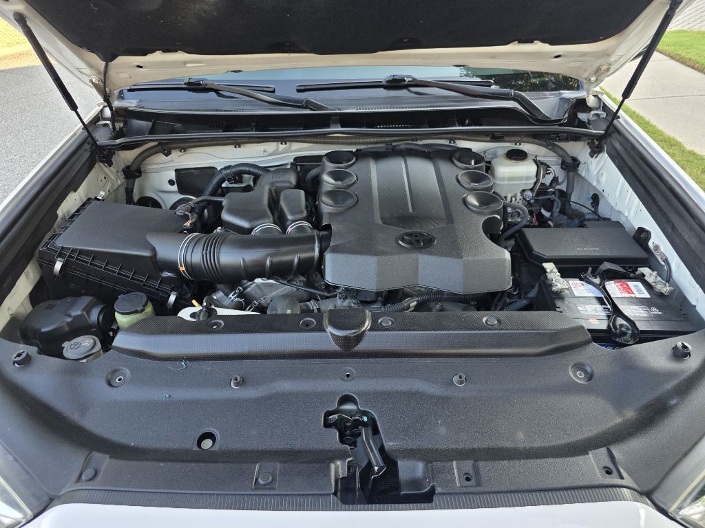 2015 Toyota 4Runner Image 20