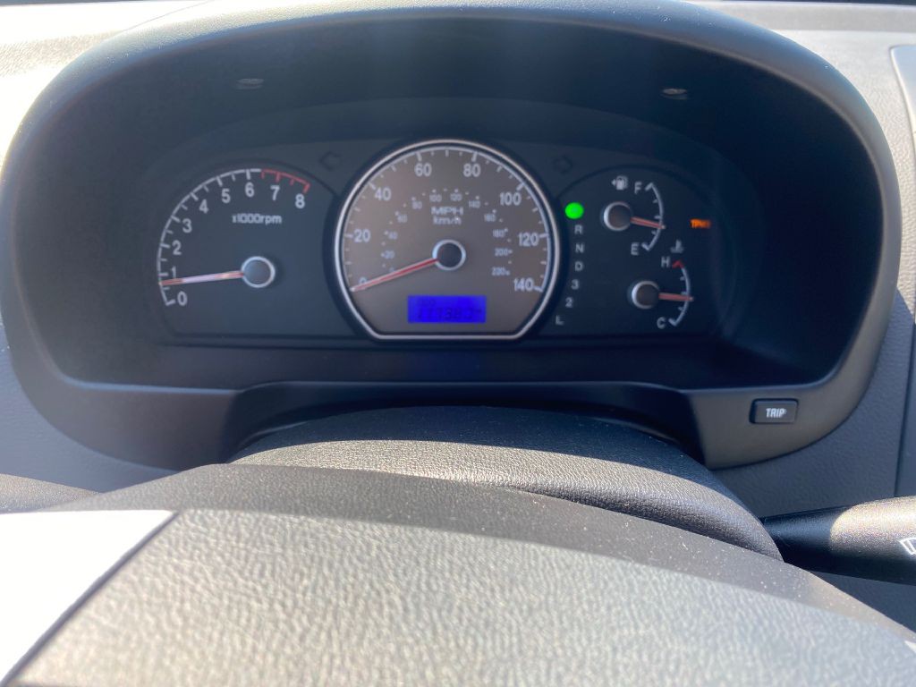 2008 Hyundai Elantra Image 9