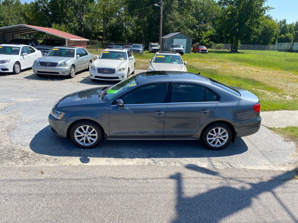 2013 Volkswagen Jetta Image 4